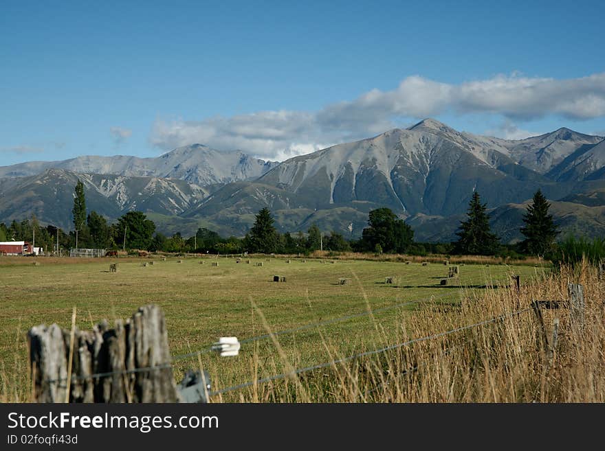 Rural scene to Southern Alps.