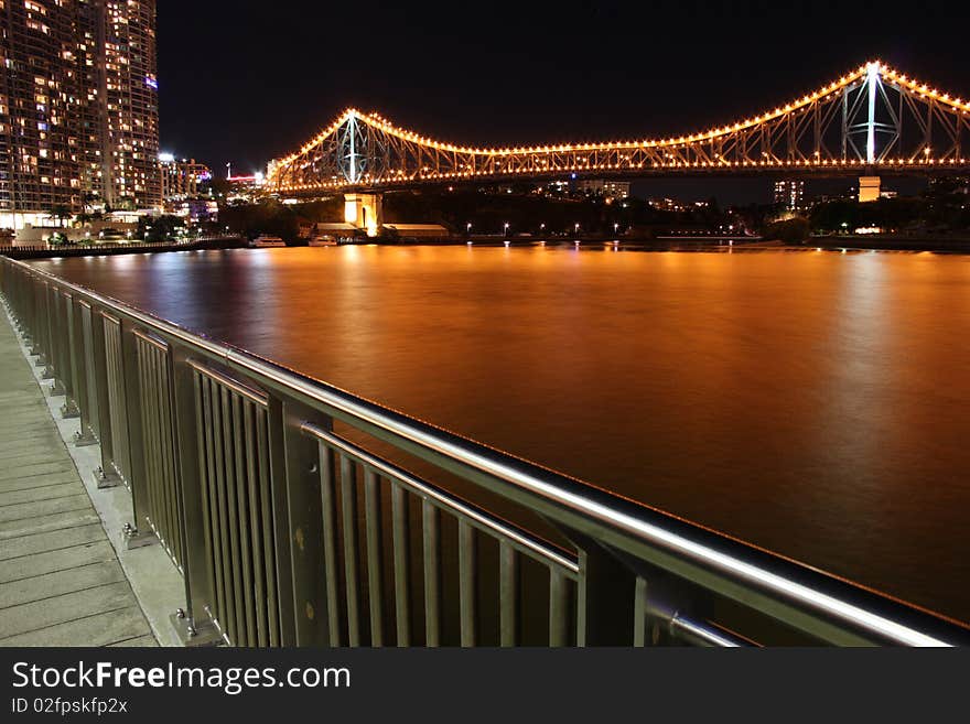 Story Bridge & Riverside Walkway