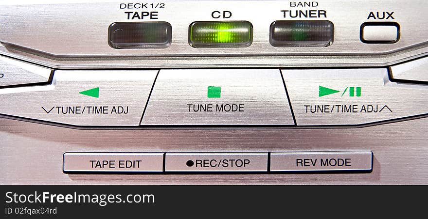 Cd player controls  (tape, CD, tuner). CD selected