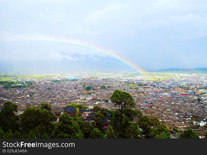 Rainbow over the Lijiang old town