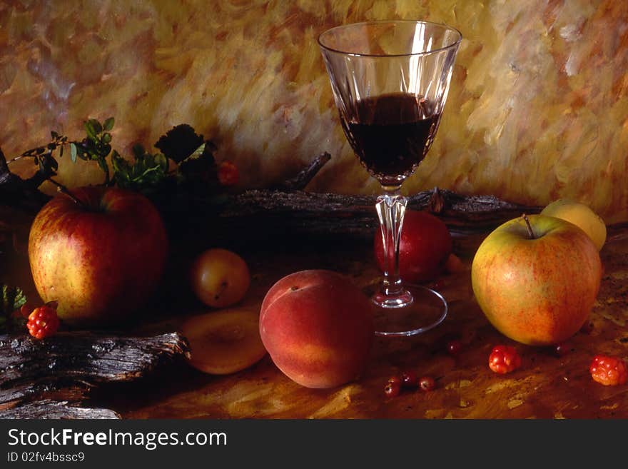 Red wine and fruits