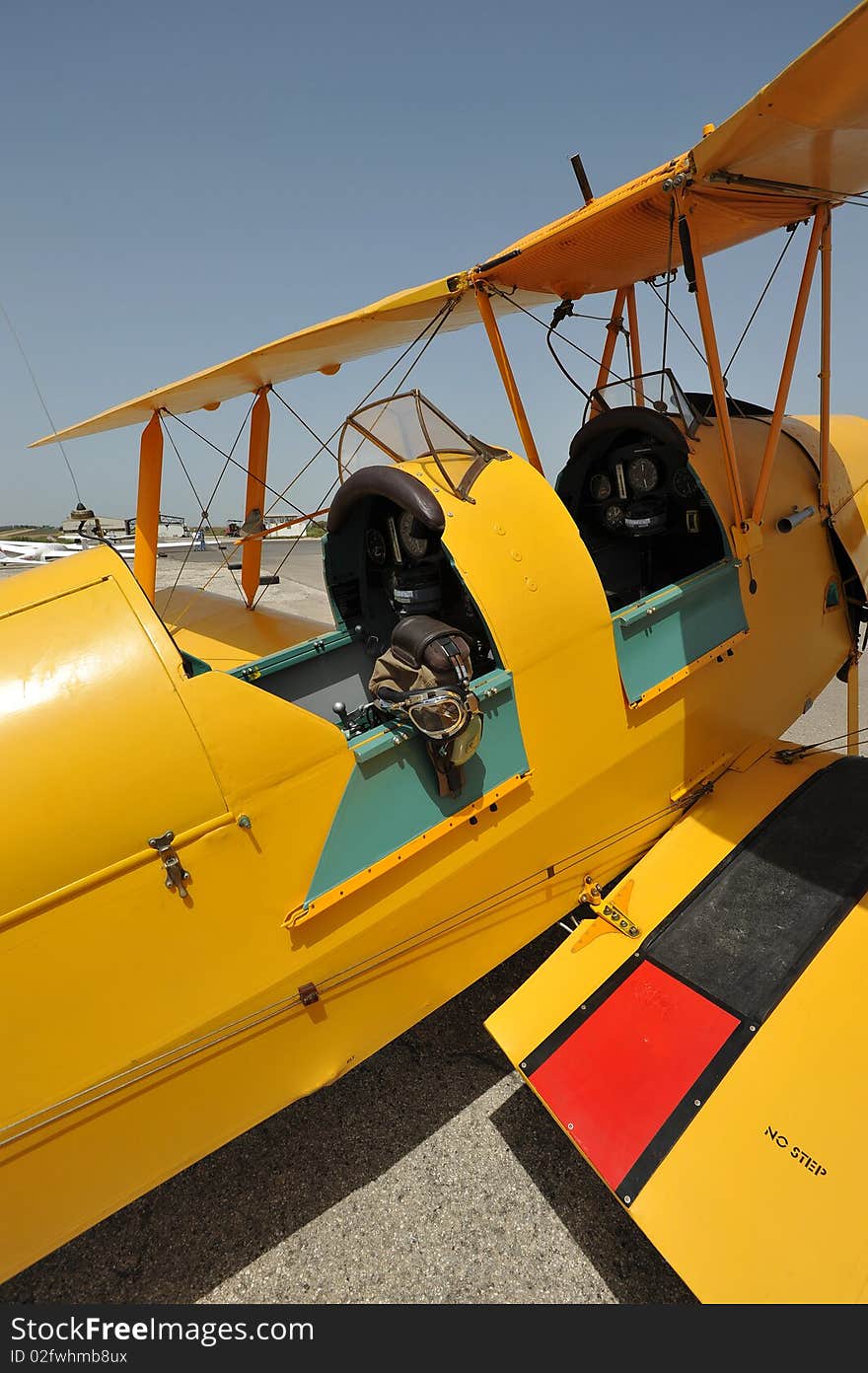 TIGER MOTH  monoplane