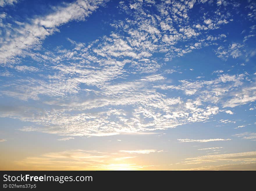 Blue sky with white cloud