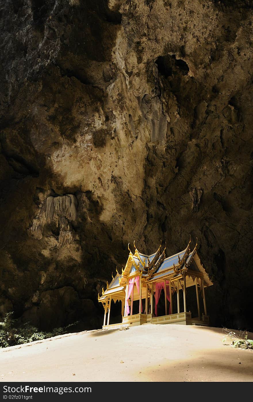 Royal mansions stand, Thailand VERTICAL