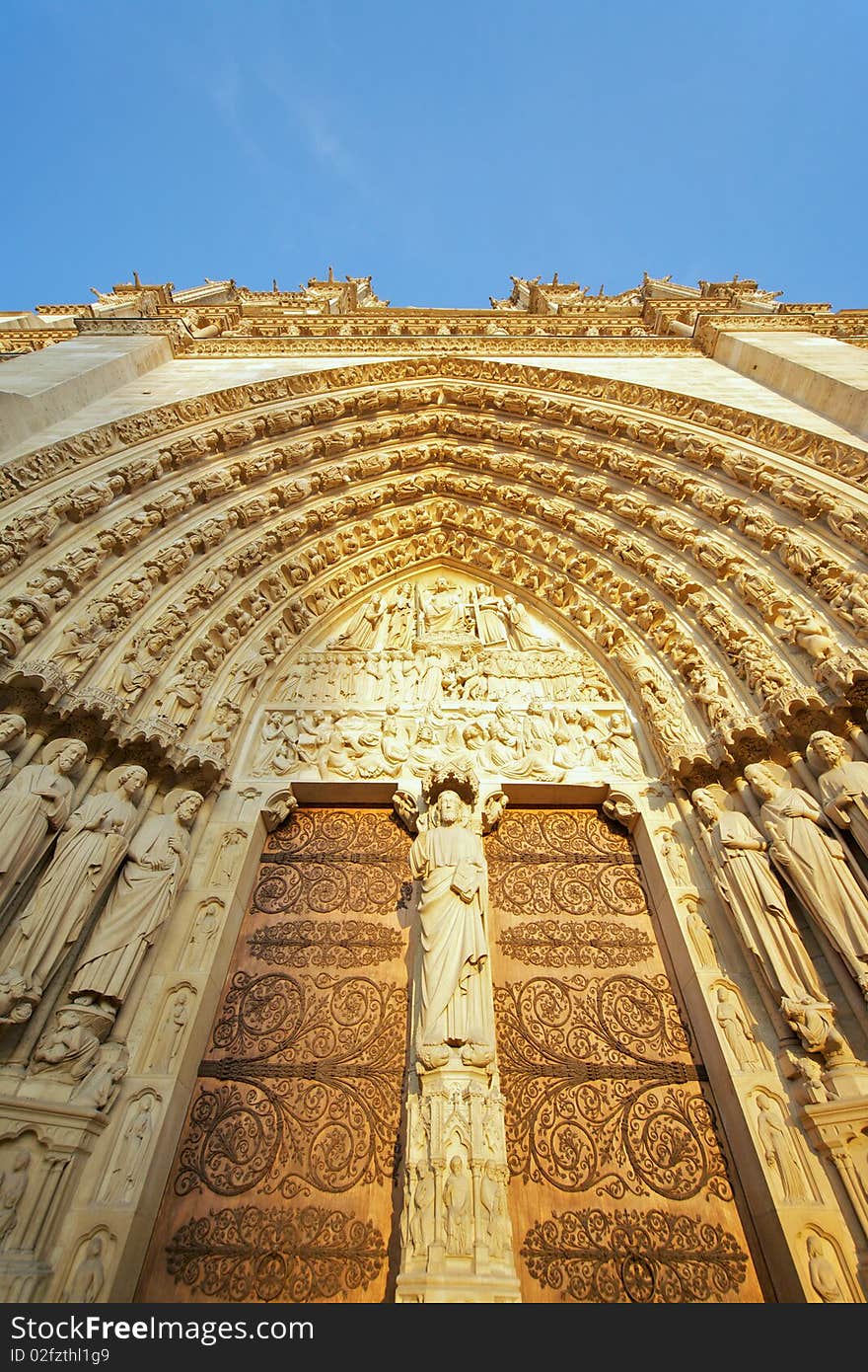 Tthe main entrance of Notre Dame de Paris church - France. Tthe main entrance of Notre Dame de Paris church - France