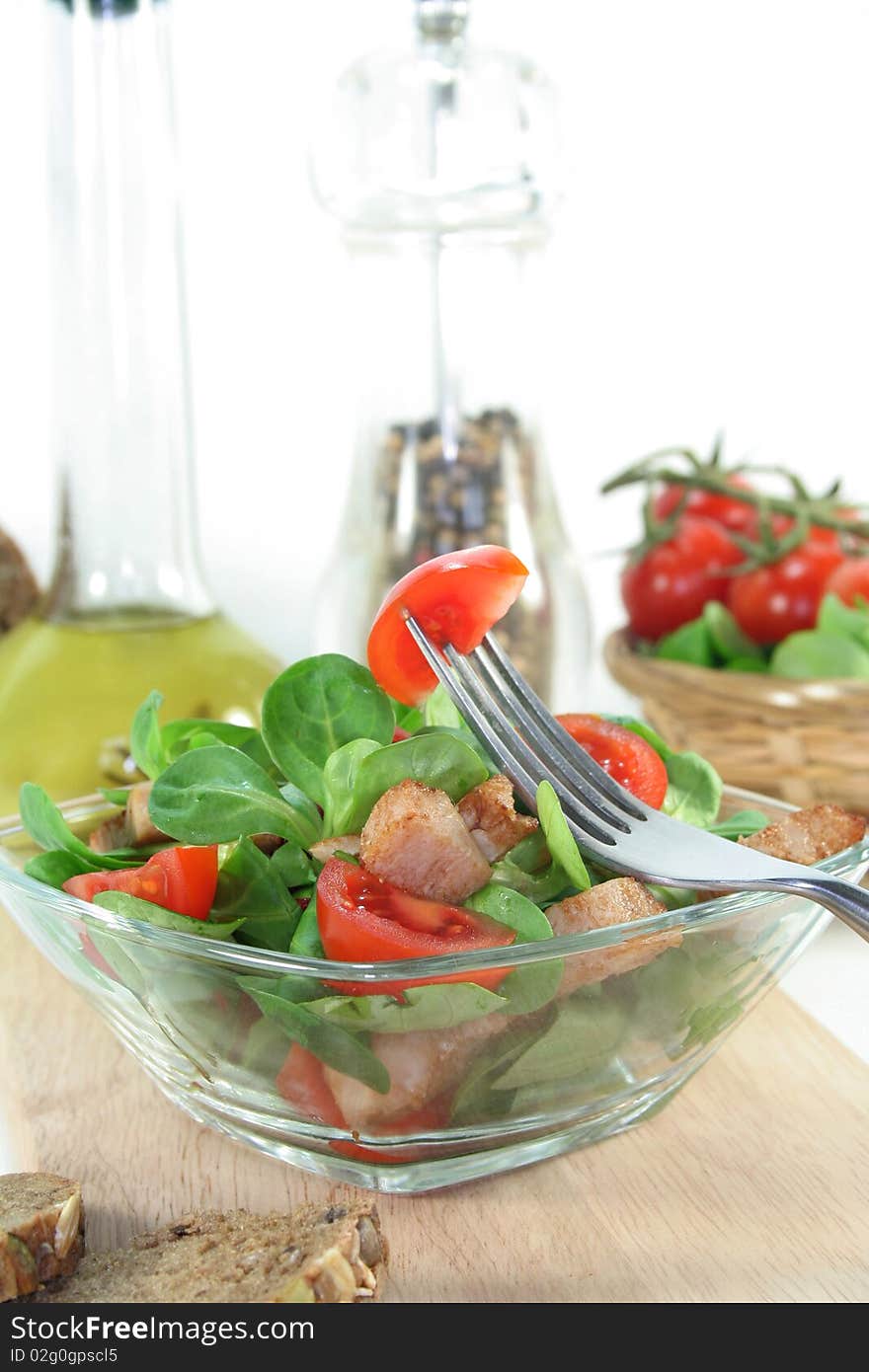 Mixed salad with chicken fillet strips