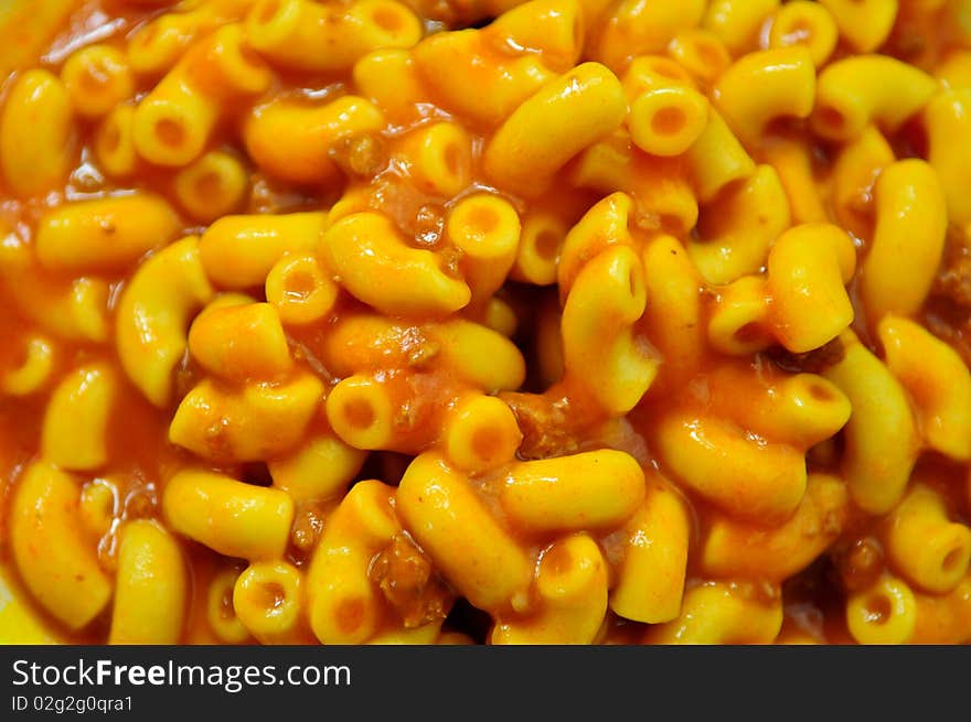 A heaping plate full of yummy chili mac, a favorite of kids everywhere.