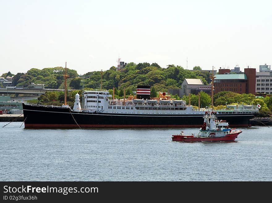 Large Ship - Yokohama harbor