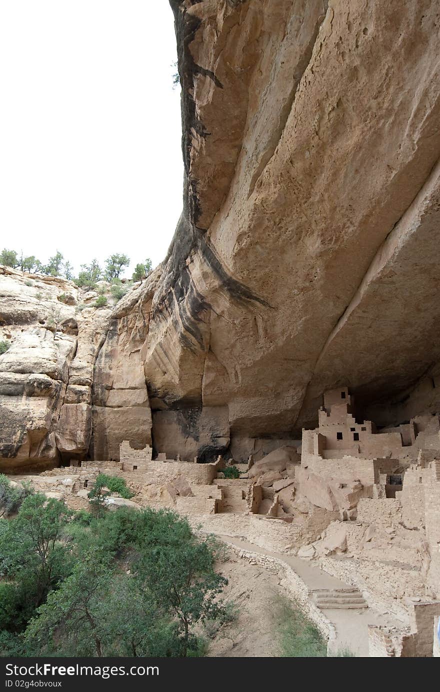 Alcoves from Native American tribes.