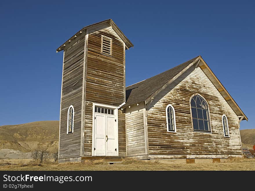 Abandoned old wooden building in the badlands