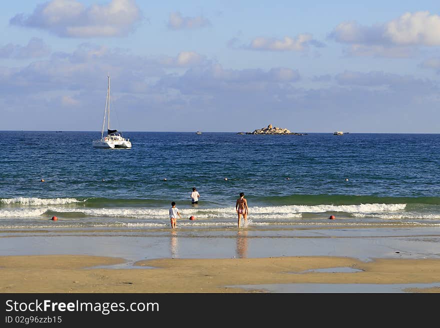 A picture took in Yalong Bay of Sanya city in Hainan province of China, it is winter time but hainan is very warm(hot),. A picture took in Yalong Bay of Sanya city in Hainan province of China, it is winter time but hainan is very warm(hot),