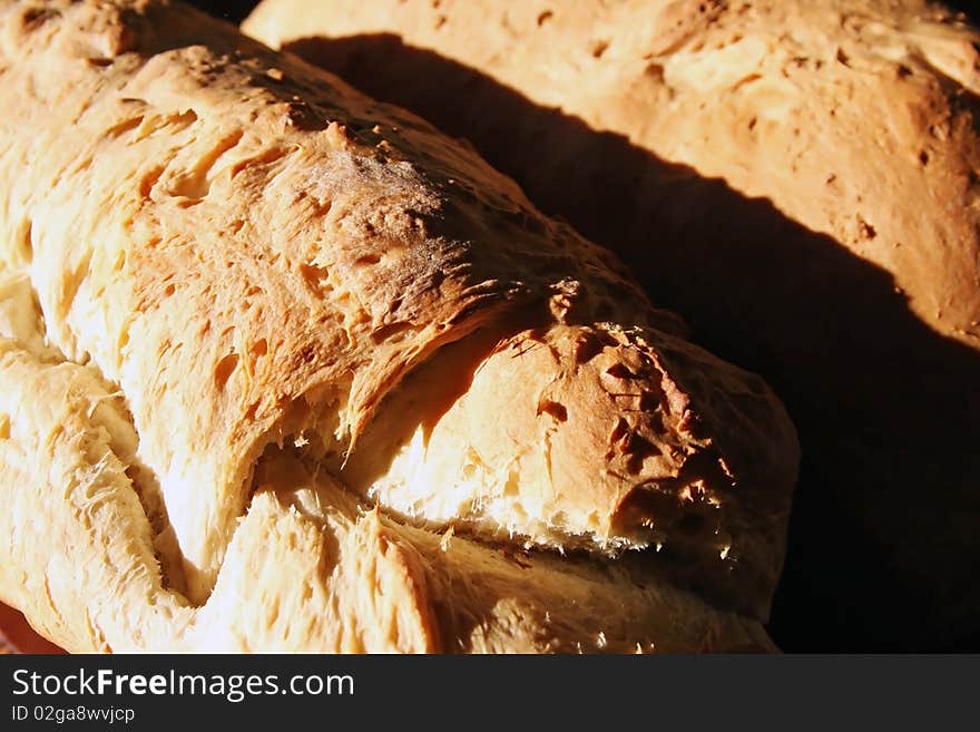 Fresh bread just got out from the oven. This bread is made by an aunt of mine so is natural and also very very good :)