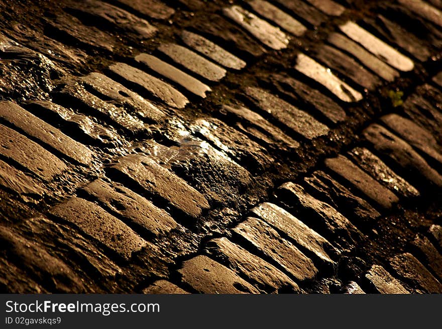 Sidewalk shining at the end of the day