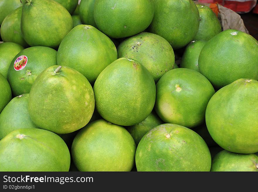 Green Pomelo