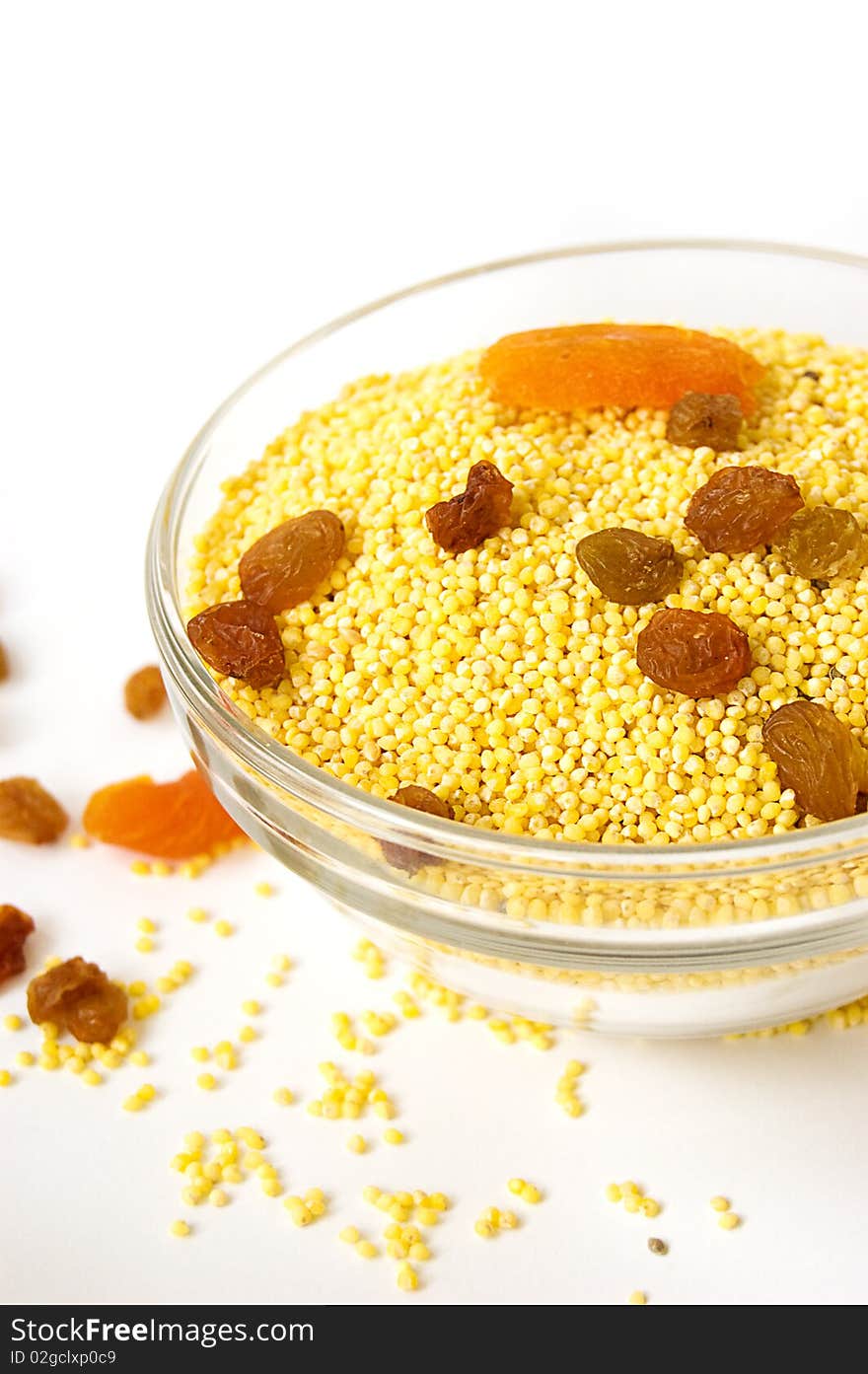 Millet and dried fruits