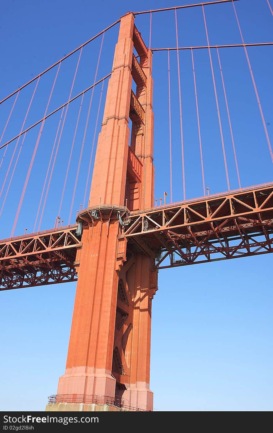 One of the big parts of the Golden gate bridge from down view