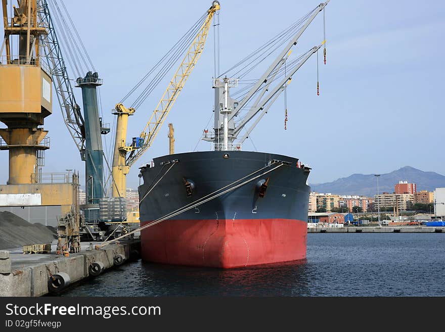 Bullcarrier merchant tied up in Alicante