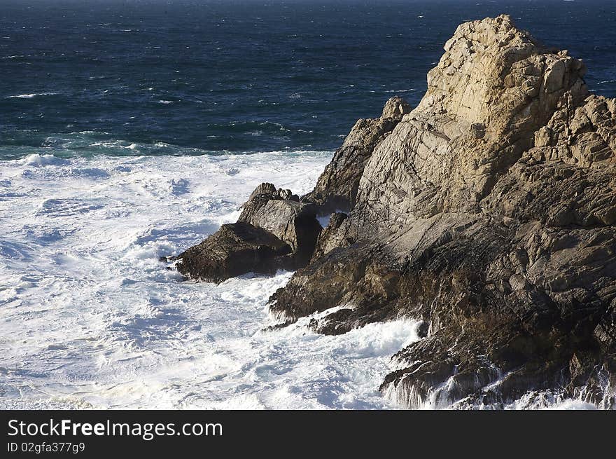 Water against the rocks