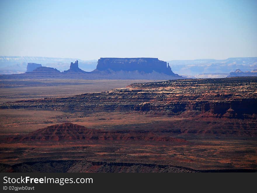 Muley Point view: Monument Valley