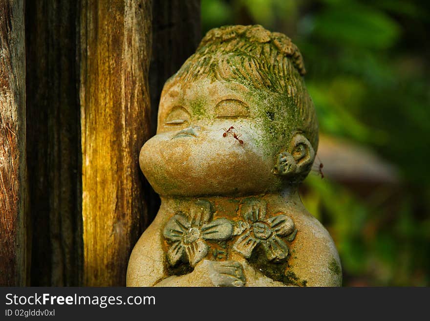 Old statue in Thai resort