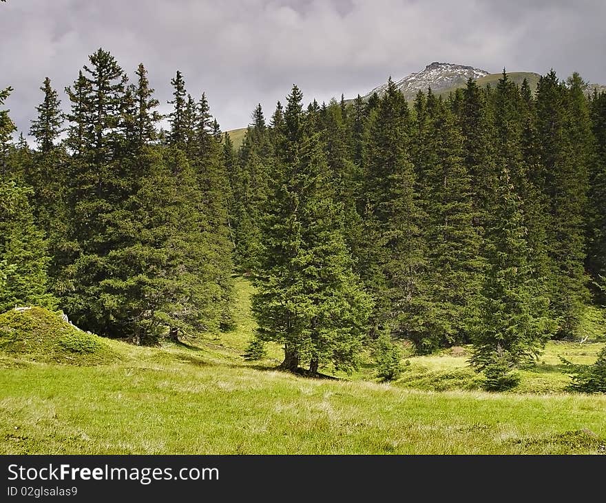 This image shows the Hohen Tauern National Park by Kolm Saigurn, less than 6 kilometers from the village of Rauris. This image shows the Hohen Tauern National Park by Kolm Saigurn, less than 6 kilometers from the village of Rauris.