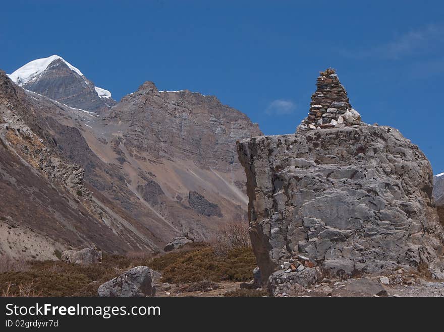 Syagand & buddist stupa