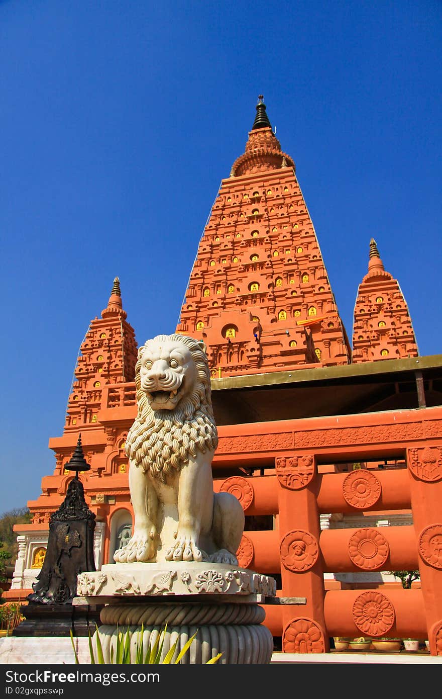 Figurehead lion front of the pagoda, In Thai temples. Figurehead lion front of the pagoda, In Thai temples.