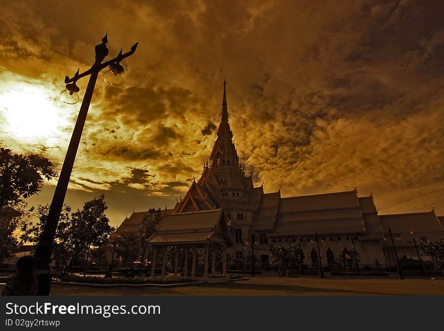 Luangpho Phuttha Sothon,Sothornwararamworaviharn,chachoengsao