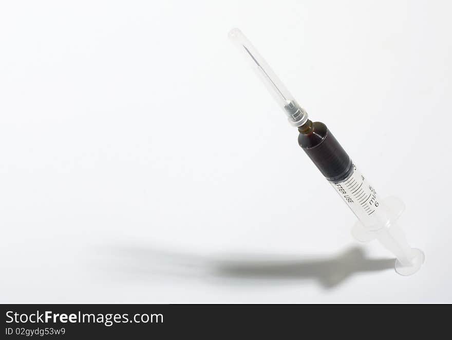 Syringe with vaccine