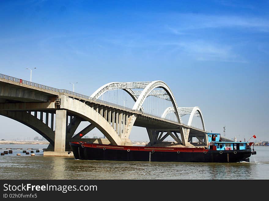 Shengmi Bridge in Nanchang, China, summer shooting