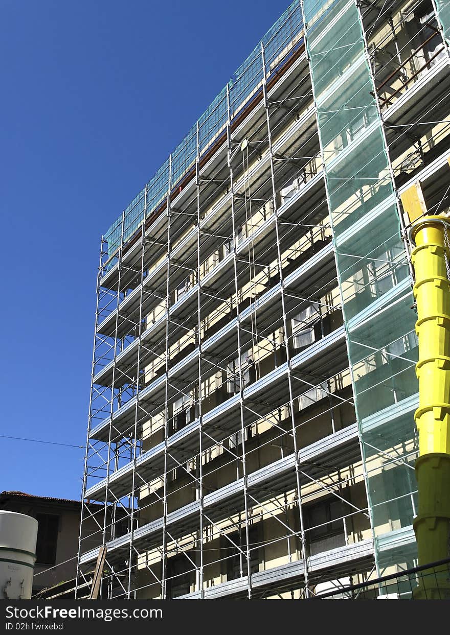 Building in la spezia during a construction