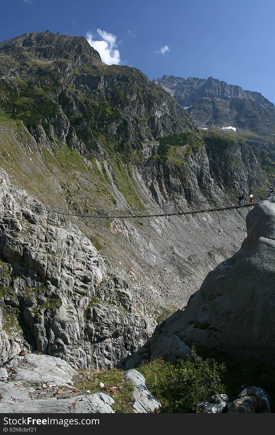 Trift suspension footbridge Windegg, Europe's highest situated rope suspension bridge