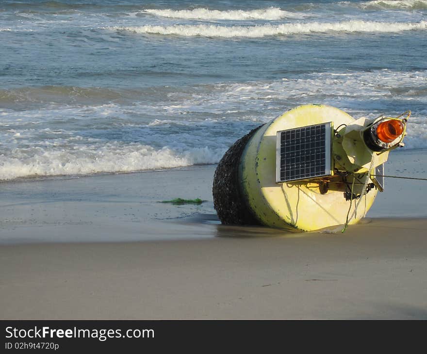 Channel marker buoy