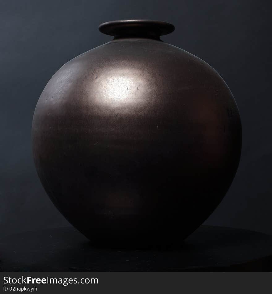 Bronze jar