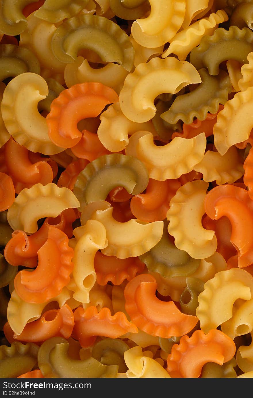 Color pasta