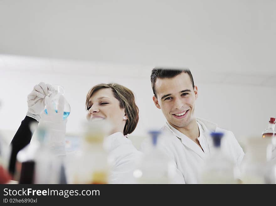 Students couple in lab