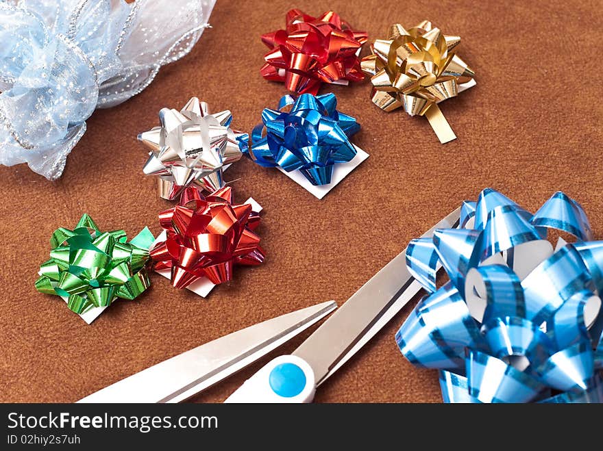 Different Color Holiday Gift Wrapping Bows. Different Color Holiday Gift Wrapping Bows