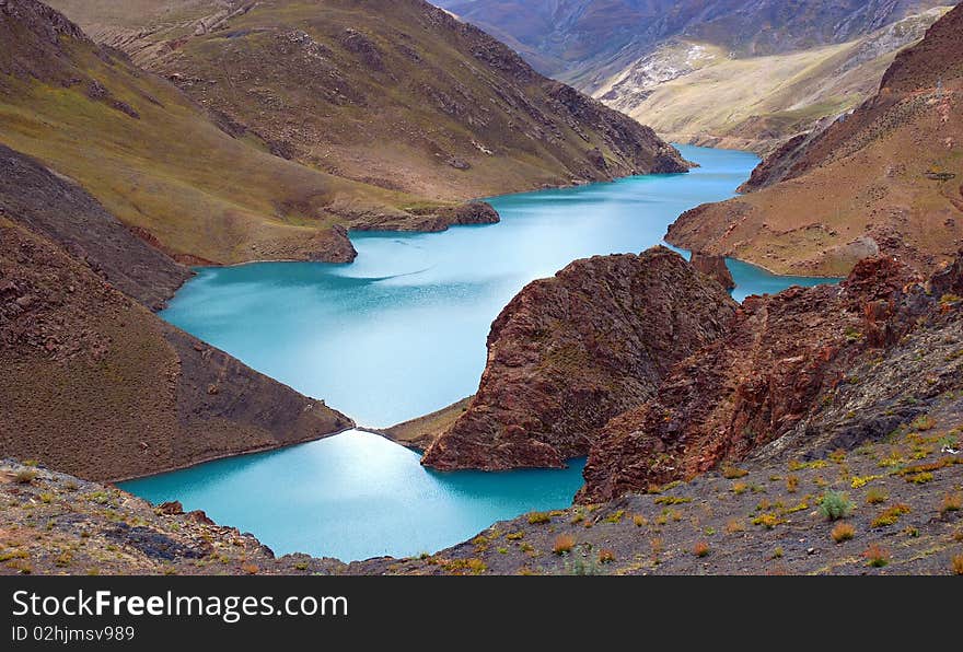 A sapphire enchased in Qinghai-Tibet Plateau. A sapphire enchased in Qinghai-Tibet Plateau