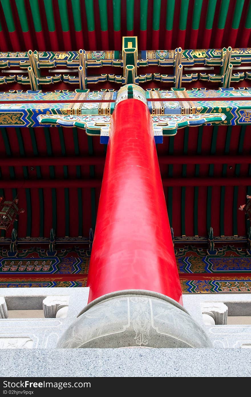 The Vertical Chinese temple Pillar. The Vertical Chinese temple Pillar