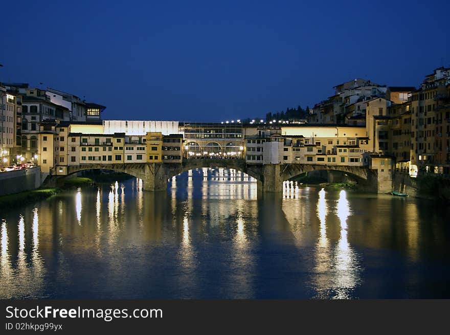 Florence, Old Bridge at night