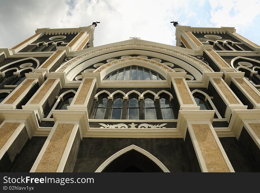 This church was built into the Gothic architecture with beautiful stained glass decorations depicting Christian saints.It is claimed to be the most beautiful Catholic Church in Thailand. This church was built into the Gothic architecture with beautiful stained glass decorations depicting Christian saints.It is claimed to be the most beautiful Catholic Church in Thailand.