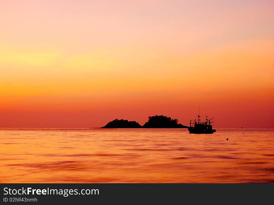 Chang Island of thaland is in the evening