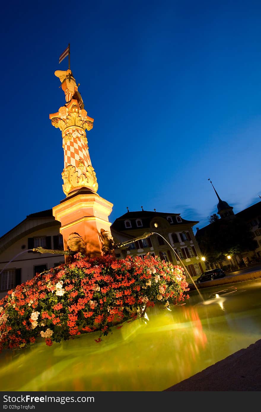 Niklaus Thut Fountain, monument in Zofingen.