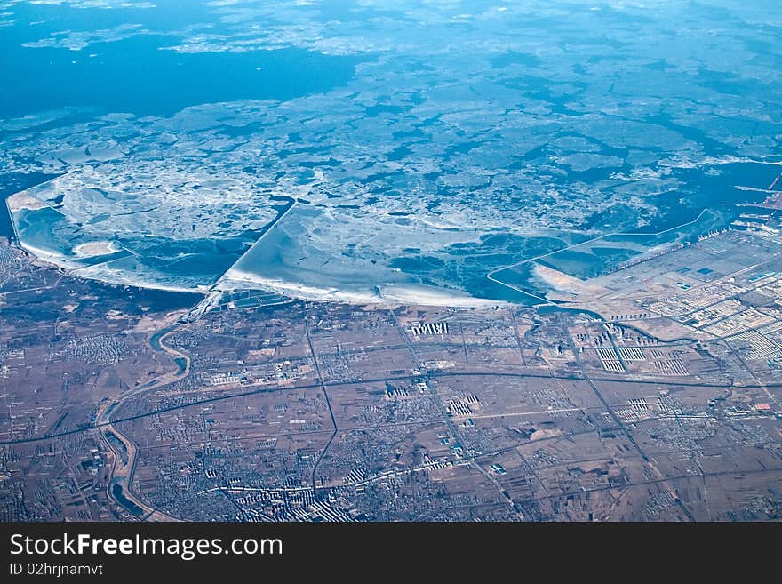 This is a bird's eye image of Dalian, a beautiful seaside city in north China. This is a bird's eye image of Dalian, a beautiful seaside city in north China.