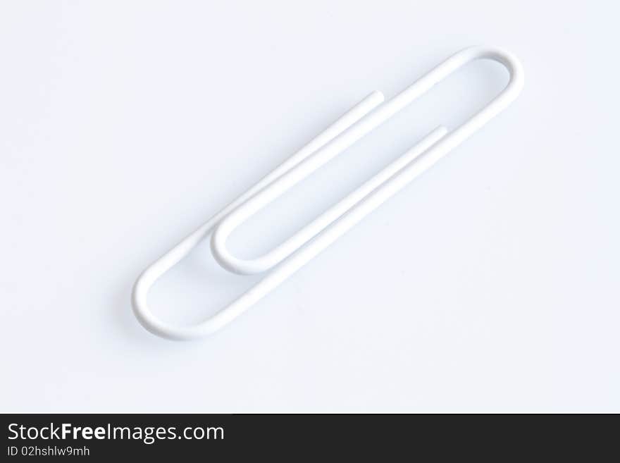 Isolated high resolution white paper clip