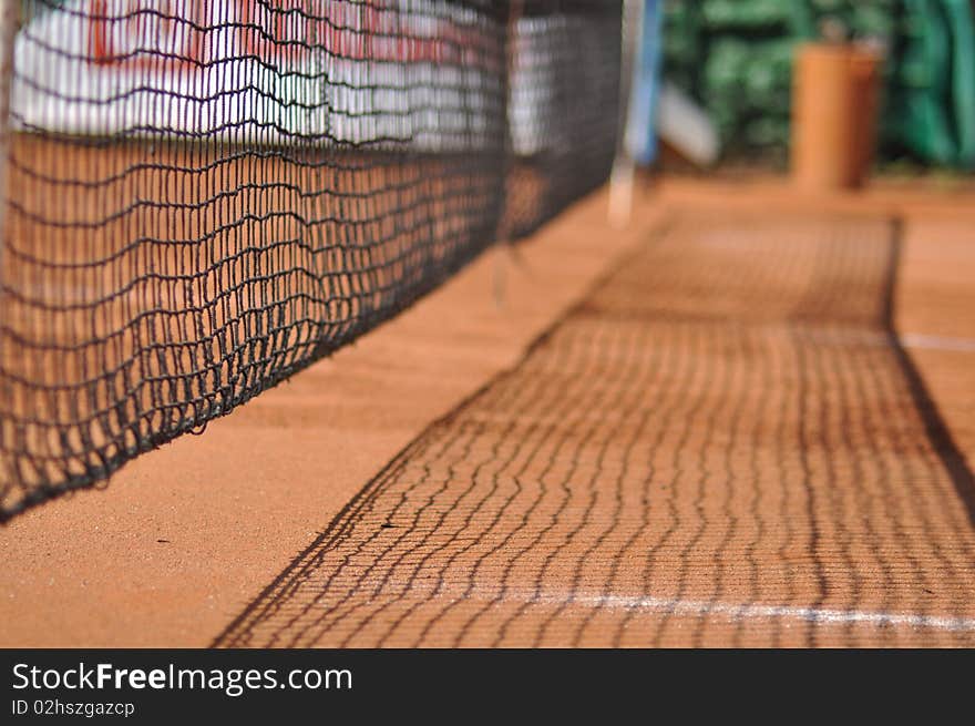 A morning look at tennis net