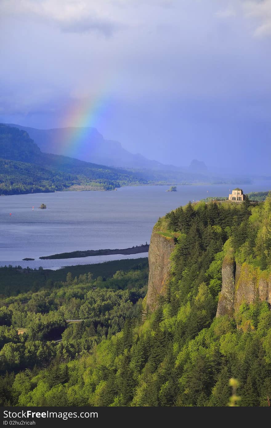 Rainbow & Vista House Oregon.