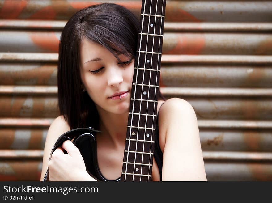 Artist with her instrument