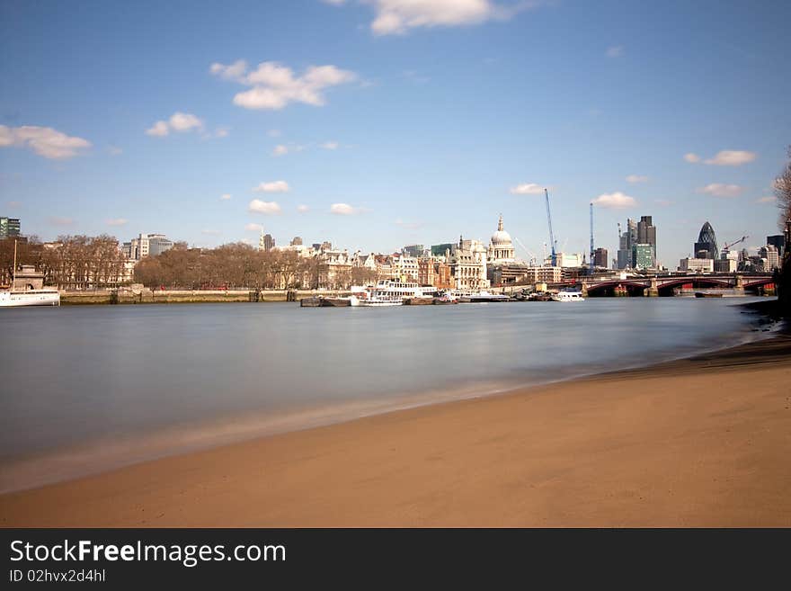 London city from the embankment beach