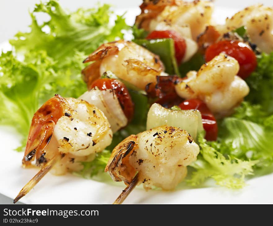 Grilled Malaysian Shrimps With Lettuce